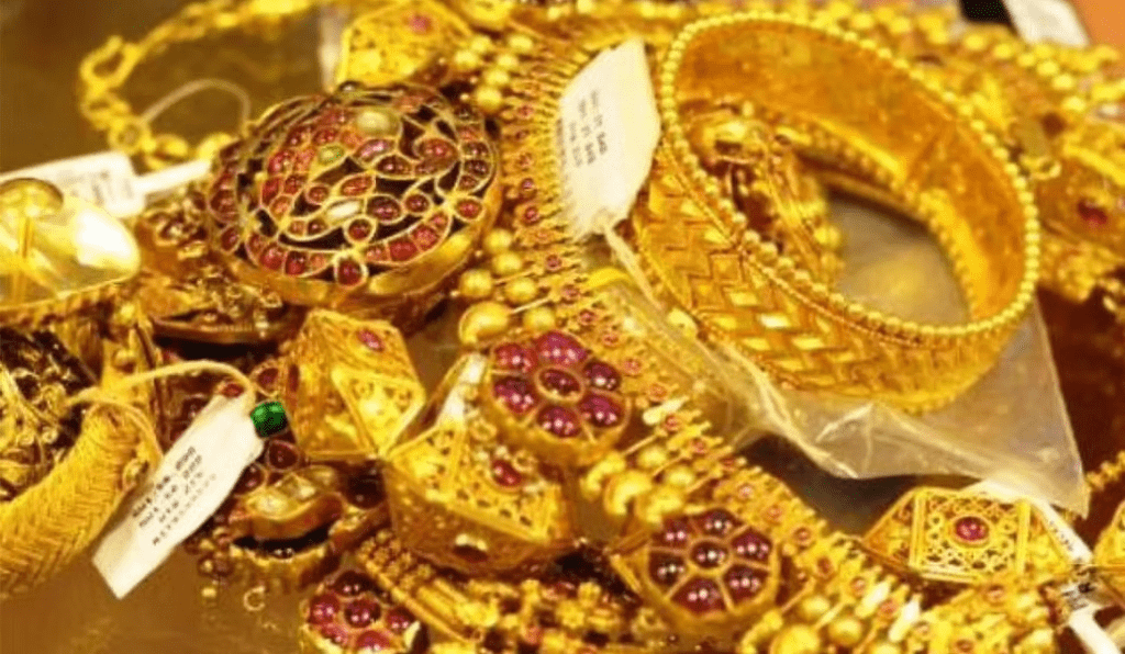 selling gold rate in Mumbai